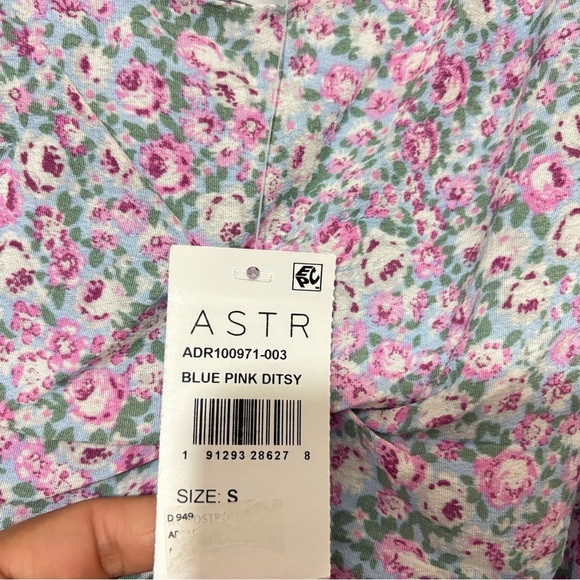 ASTR the Label Rushed Off Shoulder Blue Pink Ditsy Mini Floral Dress Size S - Picture 6 of 9